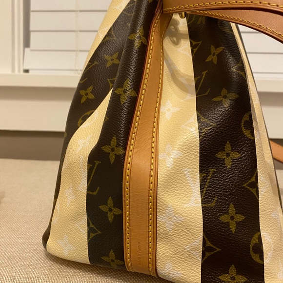 💎 AUTHENTIC LOUIS VUITTON PETIT NOE 💎 - Picture 8 of 9